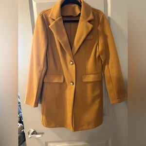 Elegant camel Women's Coat ,never worn